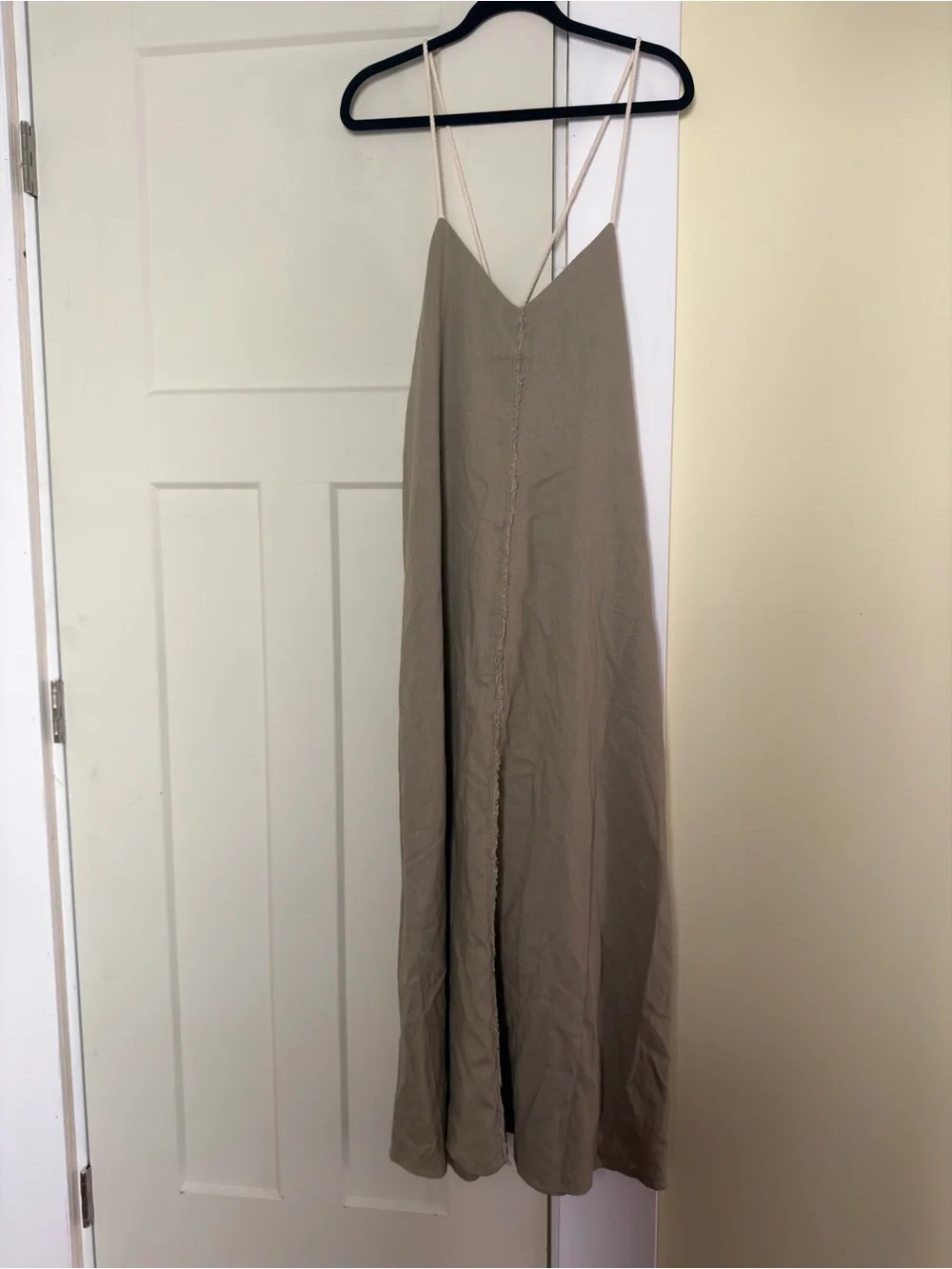 zara voluminous linen midi dress - Picture 5 of 9